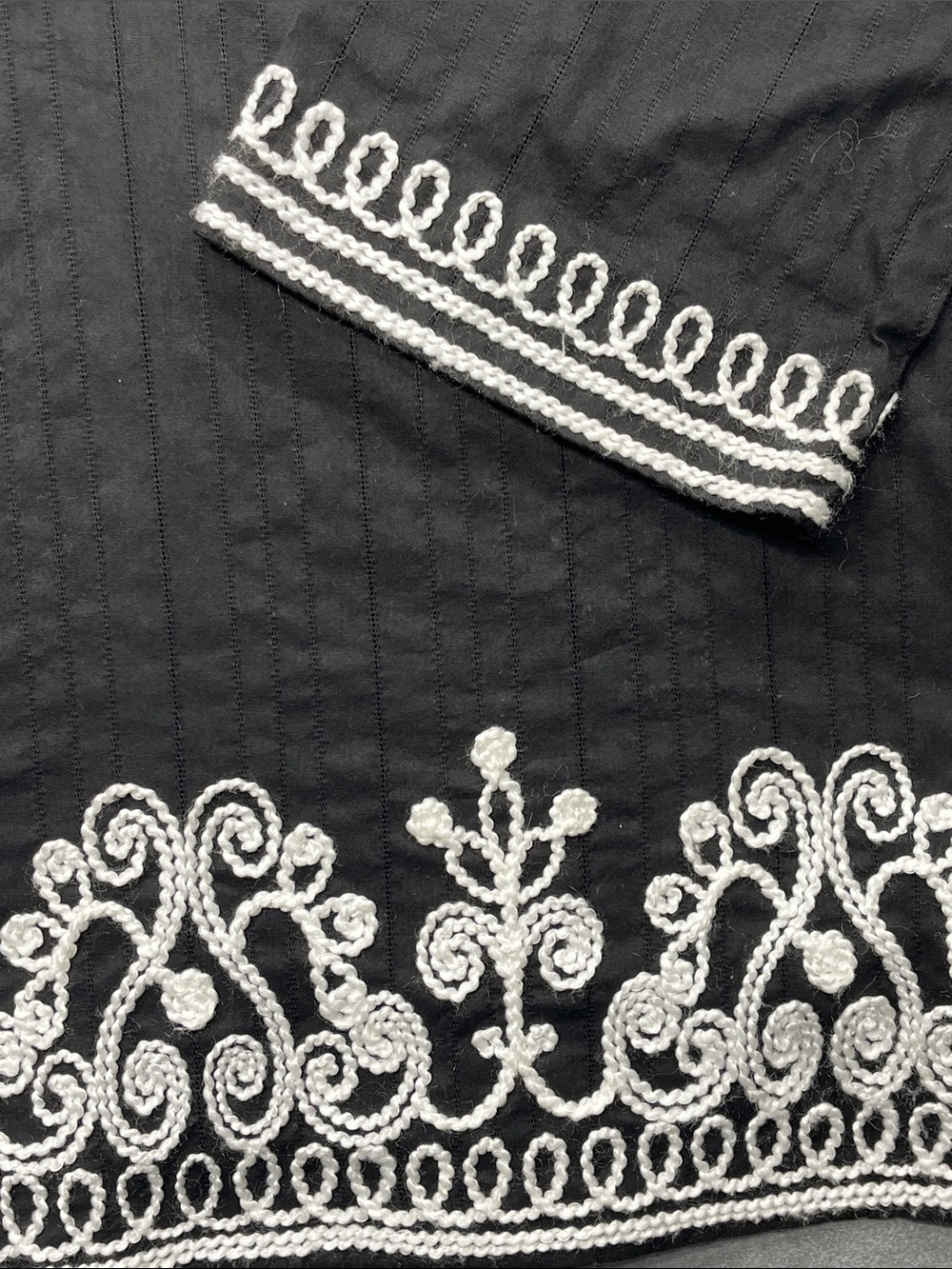 Alfred Dunner Black White Embroidered Cotton Tunic Top Size 16 - Picture 4 of 7